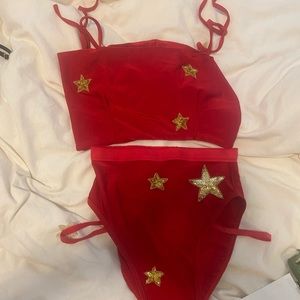 Eastnwest label sample festival fit